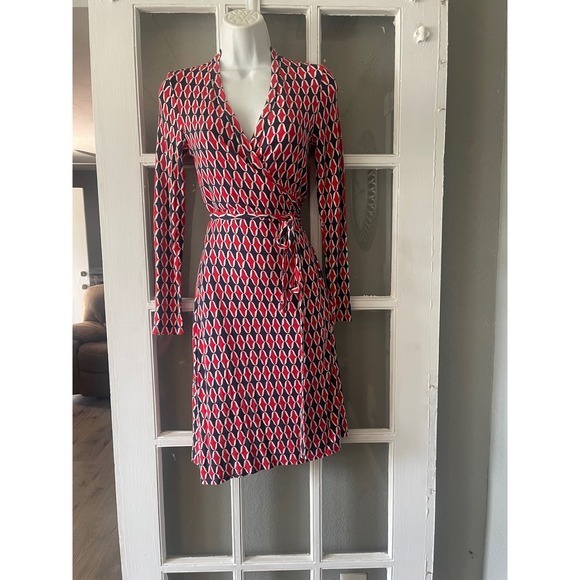 Boden Dresses & Skirts - Boden Geometric Diamond Wrap Dress Long Sleeve